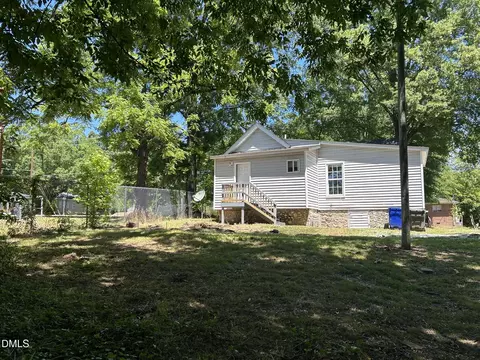 Exterior - 2306 Ashe St, Durham, NC 27703 photo 5 of 7