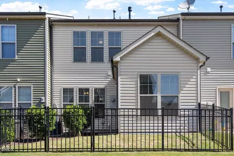 Exterior - 114 Brier Crossings Loop, Durham, NC 27703 photo 4 of 7