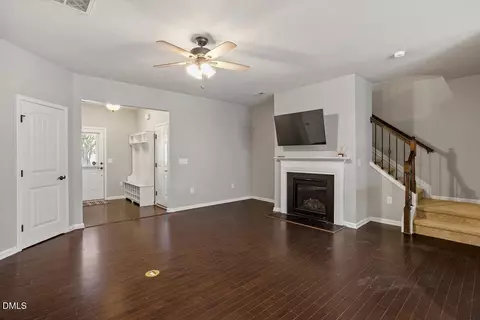 Living - 114 Brier Crossings Loop, Durham, NC 27703 photo 3 of 4
