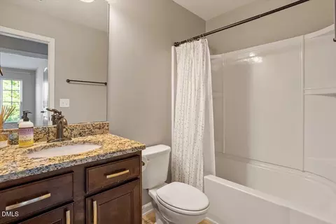 Bath - 114 Brier Crossings Loop, Durham, NC 27703 photo 3 of 3