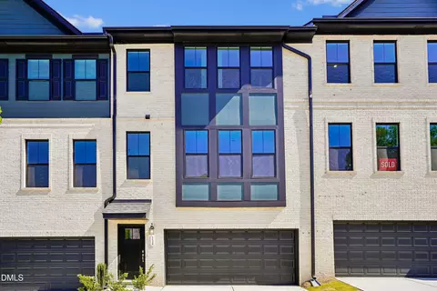 134 Midtown Rows Way #21, Fuquay Varina, NC 27526