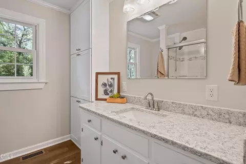 Bath - 409 Forest Ave, Broadway, NC 27505 photo 2 of 7