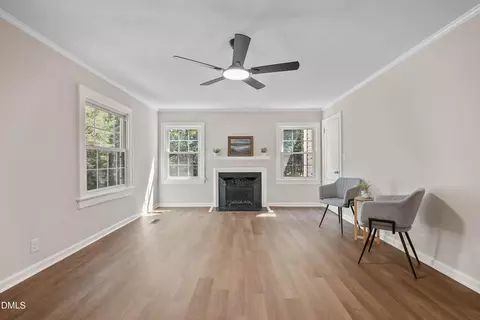 Living - 409 Forest Ave, Broadway, NC 27505 photo 3 of 5