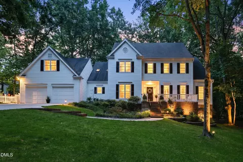 429 Grosvenor Dr, Raleigh, NC 27615