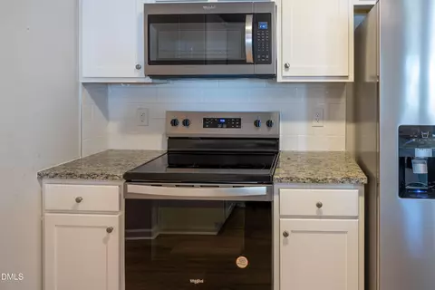 Kitchen - 100 Disc Dr, Willow Spring, NC 27592 photo 3 of 3