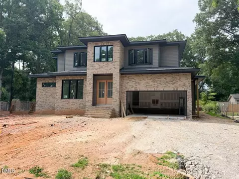 528 Barksdale Dr, Raleigh, NC 27604
