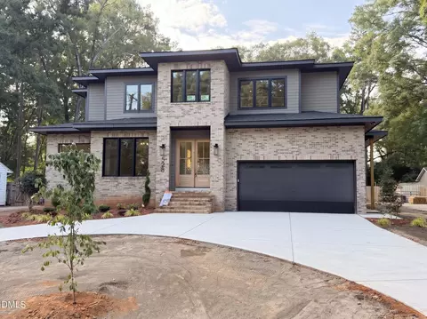 528 Barksdale Dr, Raleigh, NC 27604