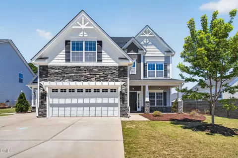 1108 Matisse Dr, Fuquay Varina, NC 27526