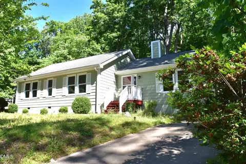 223 Forbush Mountain Dr, Chapel Hill, NC 27514
