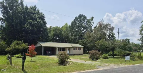 935 Maynard Rd, Godwin, NC 28344