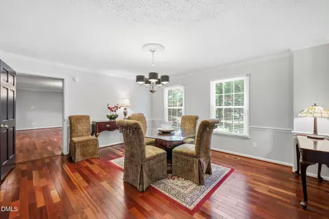 Dining - 100 Moray Ct, Cary, NC 27511 photo 3 of 4