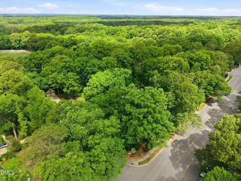 View/Area - 100 Moray Ct, Cary, NC 27511 photo 2 of 6