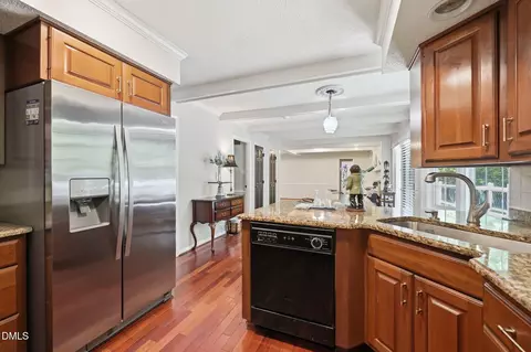 Kitchen - 100 Moray Ct, Cary, NC 27511 photo 6 of 6