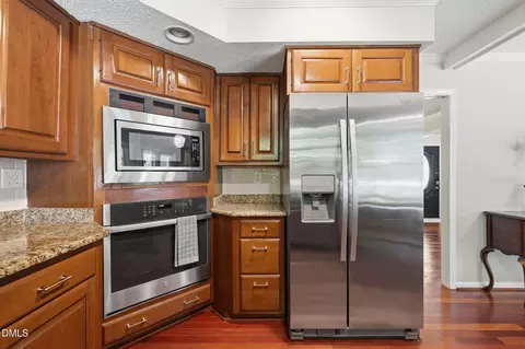 Kitchen - 100 Moray Ct, Cary, NC 27511 photo 5 of 6