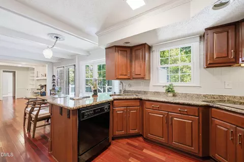 Kitchen - 100 Moray Ct, Cary, NC 27511 photo 4 of 6