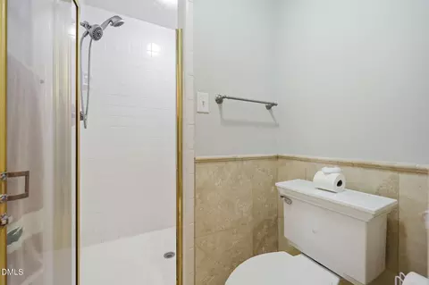 Bath - 100 Moray Ct, Cary, NC 27511 photo 4 of 6