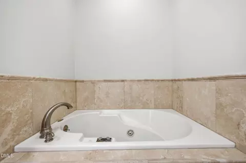 Bath - 100 Moray Ct, Cary, NC 27511 photo 3 of 6