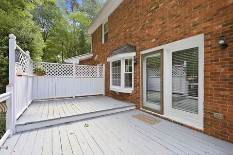 Exterior - 100 Moray Ct, Cary, NC 27511 photo 5 of 11