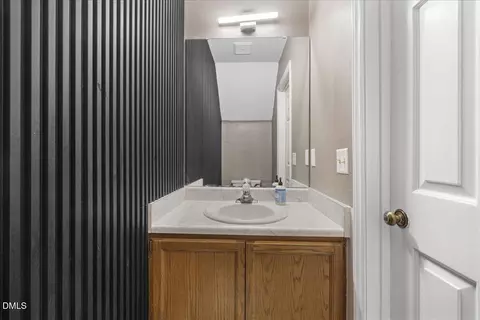 Bath - 4 Astor Ct, Durham, NC 27705 photo 1 of 3