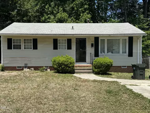 1635 Greenbriar Rd, Durham, NC 27701
