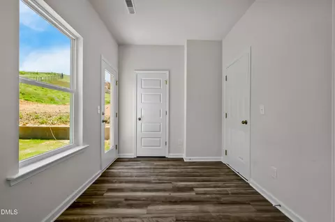 Entry Way - 239 Courtside Dr, Dunn, NC 28334 photo 4 of 9