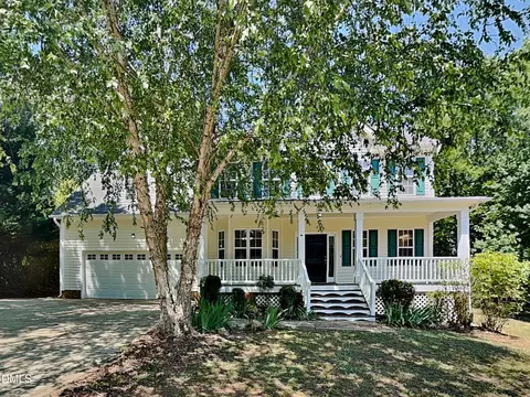 57 Bayliner Ct, Clayton, NC 27520