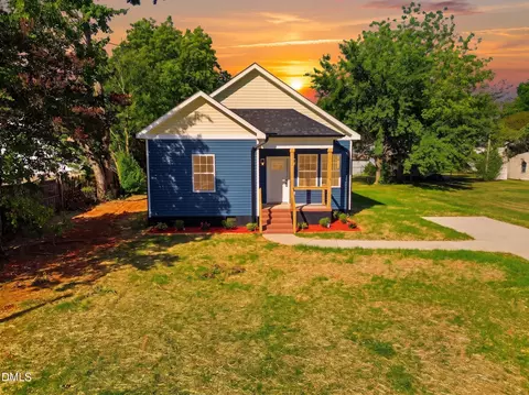 710 Avon Ave, Burlington, NC 27215