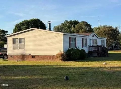 58 Canal St, Enfield, NC 27823