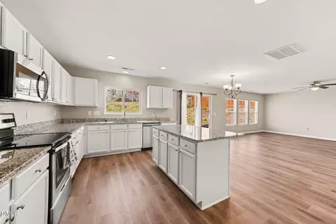 Kitchen - 14 Fielding Ct, Durham, NC 27703 photo 3 of 3