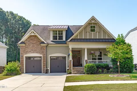 2704 Blueridge Lake Dr, Fuquay Varina, NC 27526
