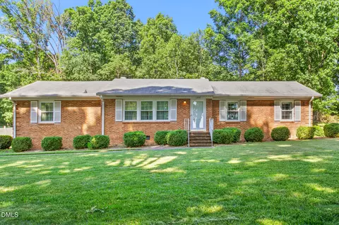 1949 Neelley Rd, Pleasant Garden, NC 27313