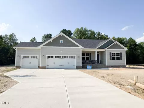 55 Kettle Creek Dr, Zebulon, NC 27597