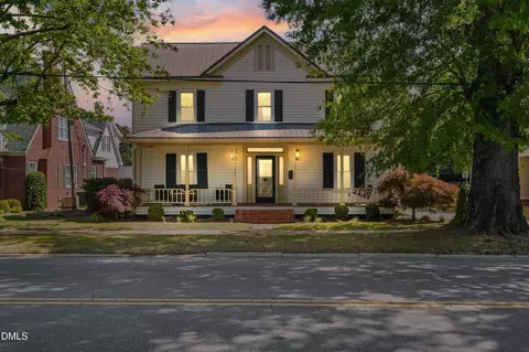 316 W Main St, Benson, NC 27504