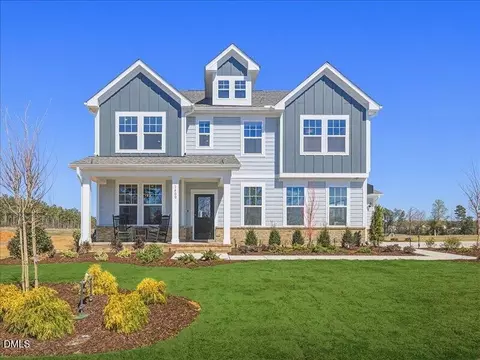 124 Tillamook Ln, Franklinton, NC 27525