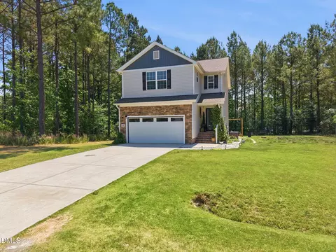 130 Teal Dr, Youngsville, NC 27596