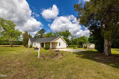 Exterior - 10581 Highway 42, Middlesex, NC 27557 photo 4 of 8