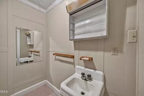 Bath - 50 Robert Sledge Rd, Spring Hope, NC 27882 photo 1 of 2