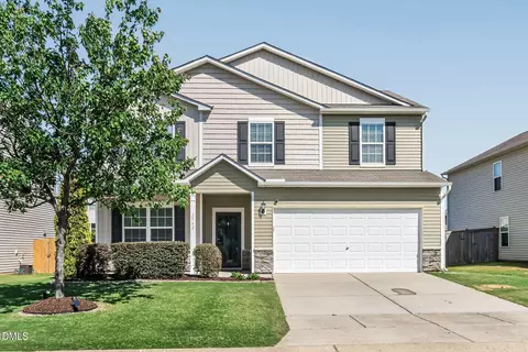 2542 Perthshire Ln, Fuquay Varina, NC 27526