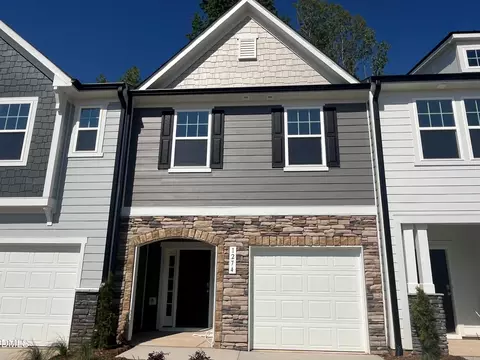 1274 Hammond Dr, Mebane, NC 27302