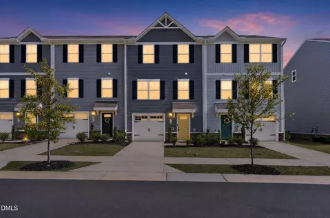 424 Emerald Shire Way, Zebulon, NC 27597