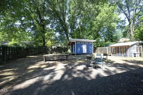 Exterior - 811 Hale St, Durham, NC 27705 photo 3 of 11