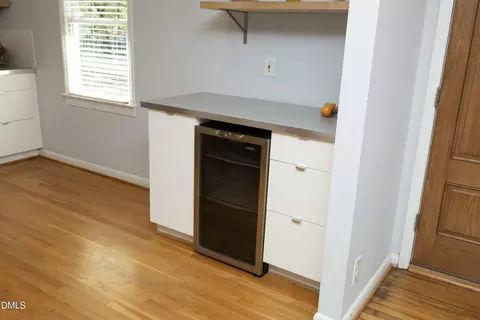 Kitchen - 811 Hale St, Durham, NC 27705 photo 6 of 6
