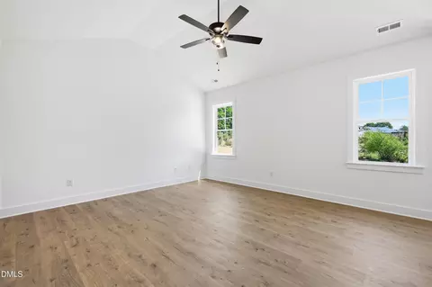1264 Dover St, Roxboro, NC 27573 photo 3
