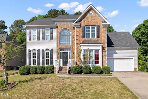 3528 Dewing Dr, Raleigh, NC 27616