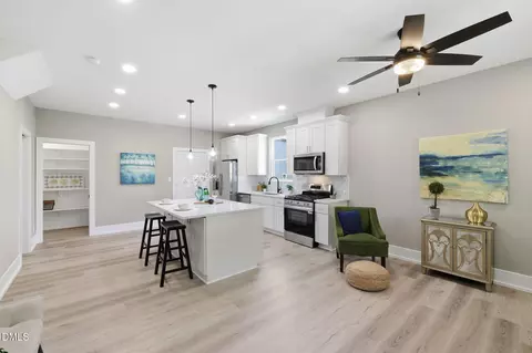 Kitchen - 1013 B Carroll St, Durham, NC 27707 photo 1 of 5