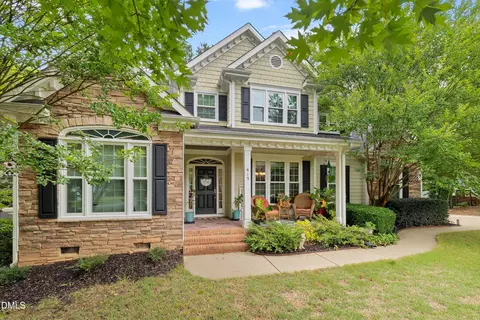 613 Charleston Dr, Clayton, NC 27527