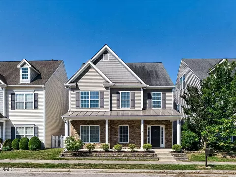 746 Keystone Park Dr, Morrisville, NC 27560