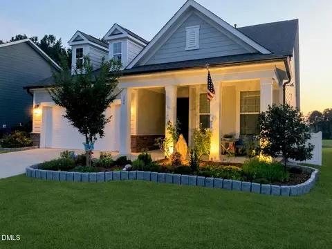 104 Darter St, Holly Springs, NC 27540