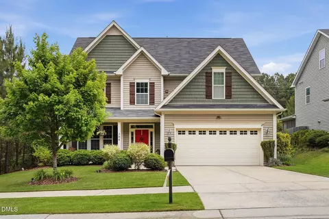 204 Sweet Violet Dr, Holly Springs, NC 27540
