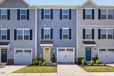 427 Emerald Shire Way, Zebulon, NC 27597